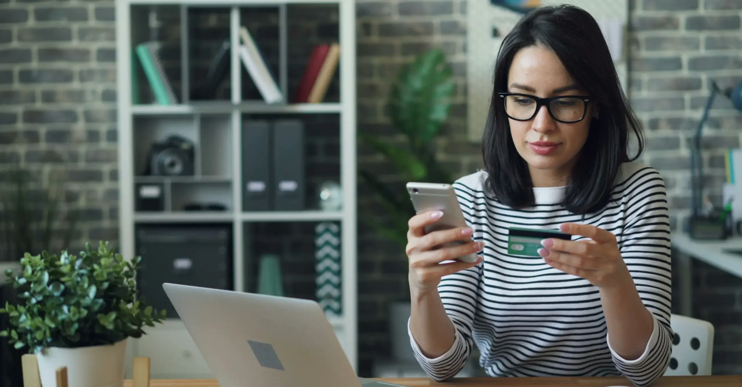 Micro-Syndicates vs. Traditional Deals — How Digital-First Structures Often Attract Investors Faster